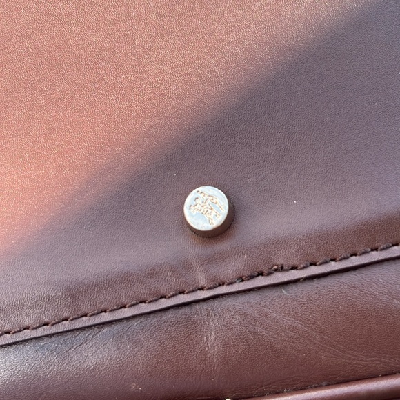 Pre-owned available
Exterior Color
Brown
Pattern
Checkered - Picture 9 of 10